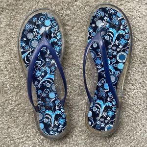 Loft blue paisley flip flops / jelly sandals